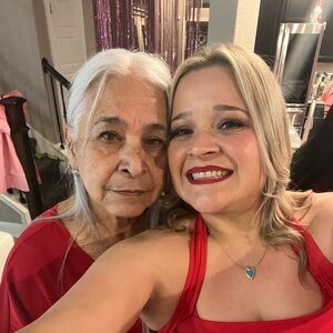 Meet your Posher, Crystal